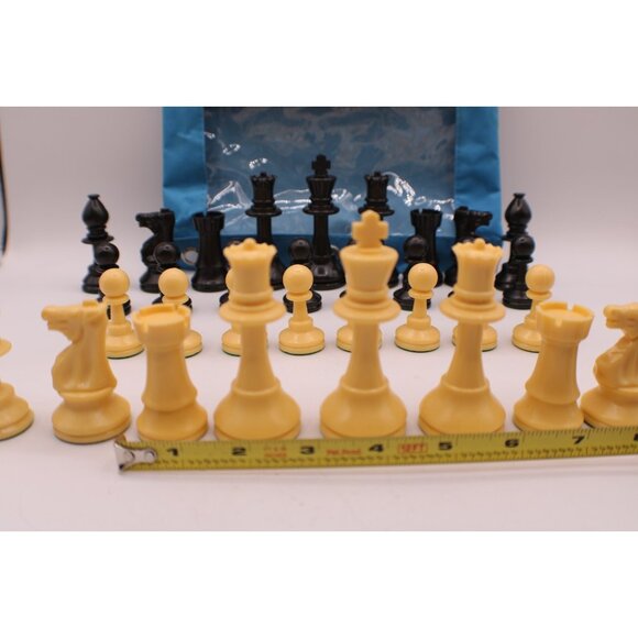Complete Set Chess Pieces Black Tan Board Games Blue Zippered Case Resin Acrylic - Picture 11 of 11